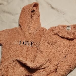 SHEIN Fuzzy Pink Love Hoodie for Kids And pants
